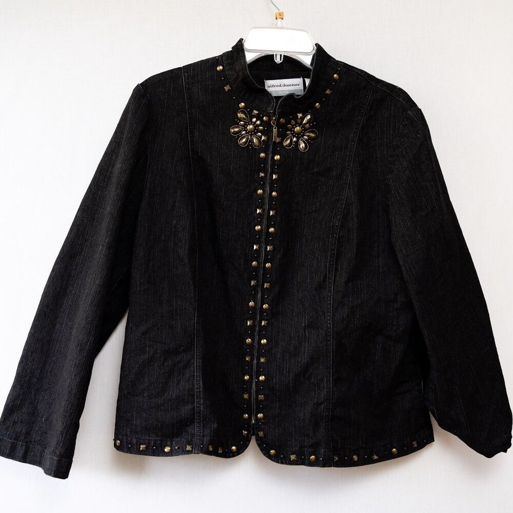 VTG Alfred Dunner Petite 12P Black jean denim jacket beaded artsy whimsygoth